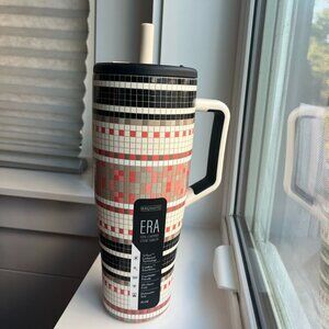 NWT Brumate 40oz Era, BLACK MOTIF - LIMITED EDITION ANTHROPOLOGIE EXCLUSIVE